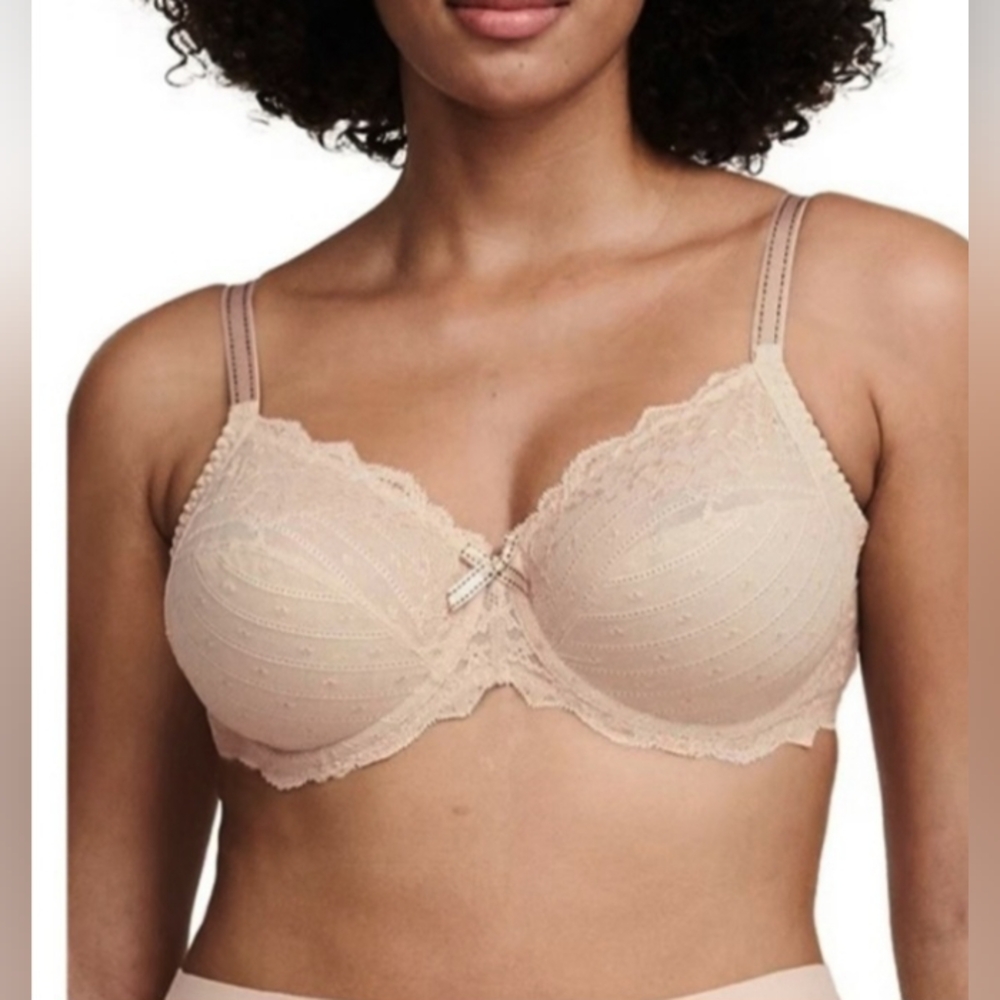 NWT Chantelle Rive Gauche Floral Stretch Lace Bra, Size 42DDD